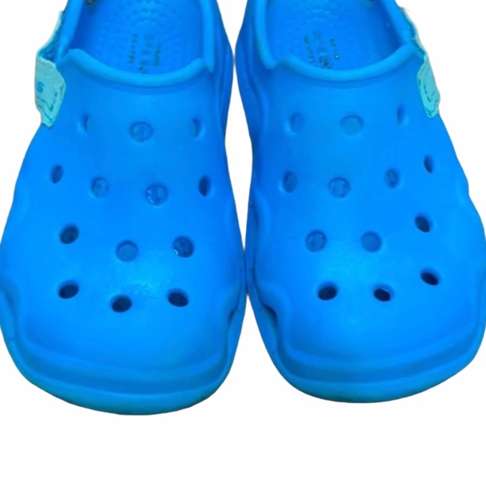 Crocs boys blue size 11